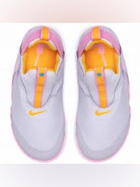 Women’s Nike Air Zoom Pulse Slip on shoes Grey size 10.5